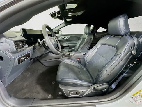 Used 2025 Ford Mustang Dark Horse w/ Dark Horse Handlin Package image 21