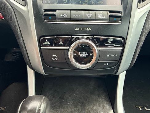 Used 2018 Acura TLX image 15