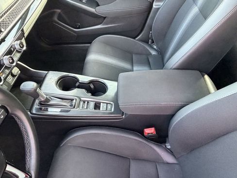 Used 2024 Honda Civic Sport image 19