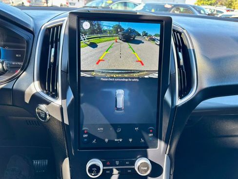 Used 2023 Ford Edge SEL image 20