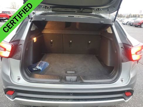 Certified 2024 Chevrolet Trax LT w/ Driver Confidence Package image 25