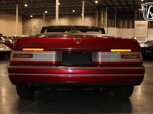 Used 1993 Cadillac Allante image 24