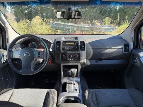Used 2006 Nissan Pathfinder S image 29