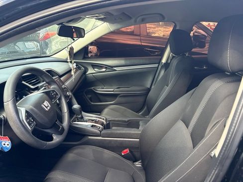 Used 2020 Honda Civic LX image 9
