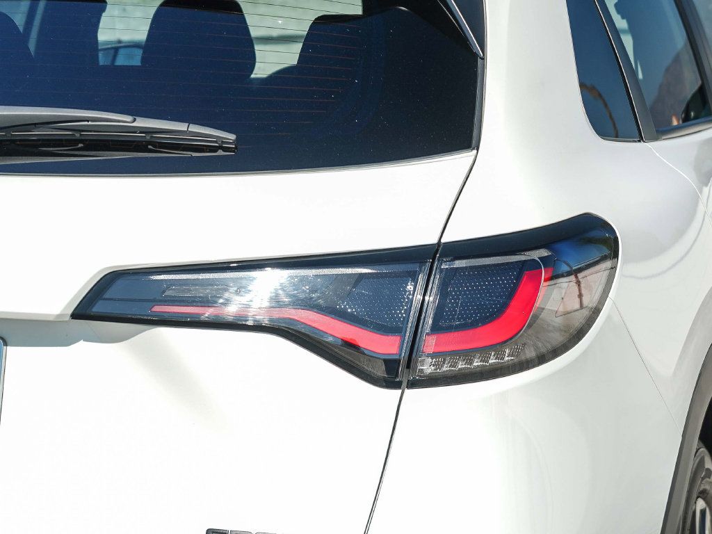 Certified 2024 Honda HR-V Sport image 7