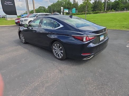 Used 2019 Lexus ES 350 w/ Premium Package FWD image 11