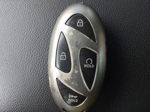 Used 2024 Hyundai Elantra SEL FWD image 32