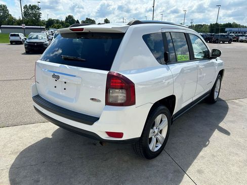 Used 2014 Jeep Compass 4WD image 5