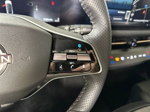 Used 2023 Nissan Ariya AWD image 16