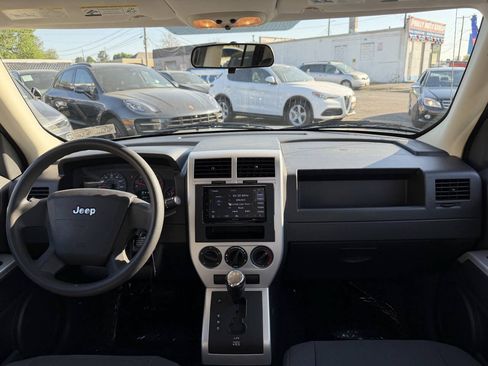 Used 2008 Jeep Patriot Sport AWD/4WD image 17