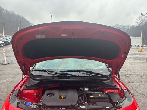 Used 2025 Kia Soul LX w/ LX Technology Package image 30