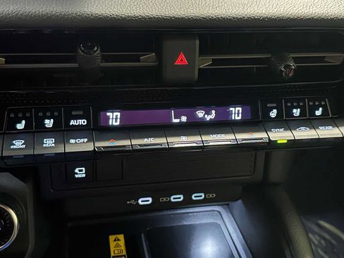 Certified 2026 Toyota Land Cruiser w/ Premium Package AWD/4WD image 15