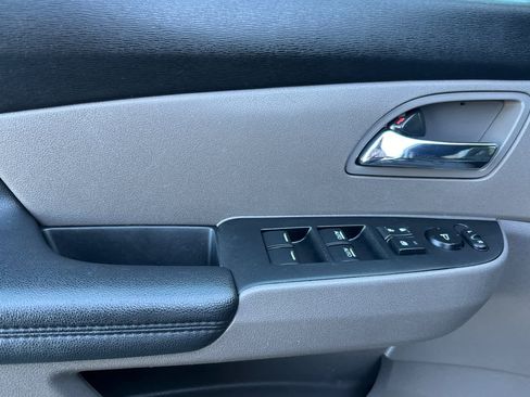 Used 2014 Honda Odyssey EX-L image 12