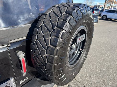 Used 2015 Jeep Wrangler Rubicon image 27