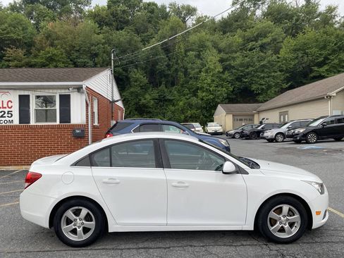 Used 2014 Chevrolet Cruze LT FWD image 4