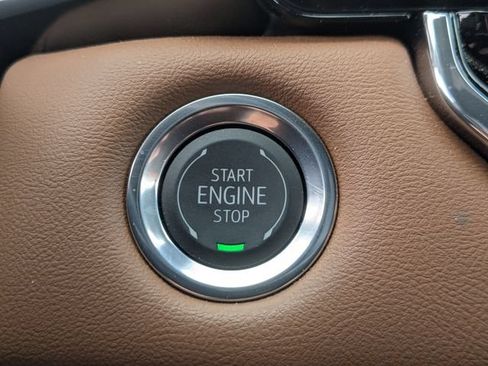 Used 2026 GMC Canyon AT4 w/ Technology Plus Package AWD/4WD image 19