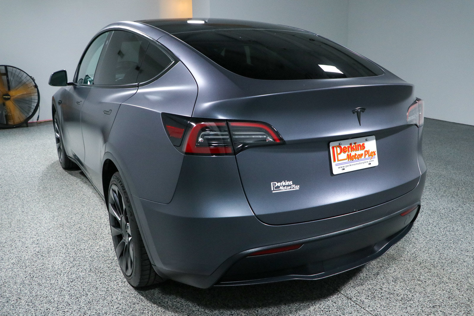 Used 2023 Tesla Model Y Long Range AWD/4WD image 9