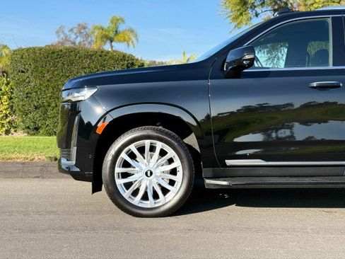 Used 2024 Cadillac Escalade Premium Luxury w/ LPO, Floor Liner Package image 2