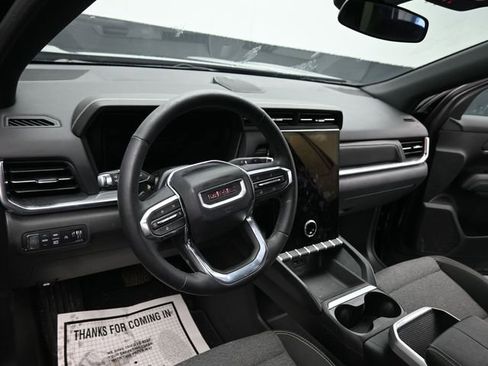 Used 2025 GMC Terrain Elevation image 13
