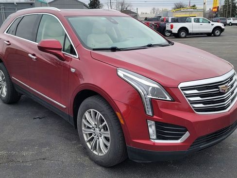 Used 2019 Cadillac XT5 Luxury AWD/4WD image 2