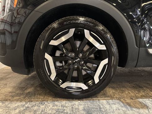 Used 2025 Kia Telluride S AWD/4WD image 27