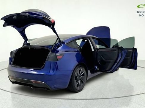 Used 2025 Tesla Model 3 Performance AWD/4WD image 18