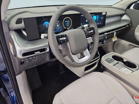 New 2026 Hyundai Ioniq 9 SE AWD/4WD image 13