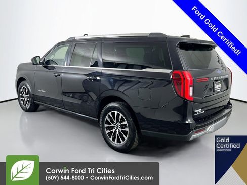 Used 2025 Ford Expedition Max Platinum image 11