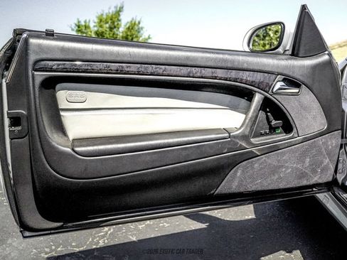 Used 2002 Mercedes-Benz SL 500 image 49
