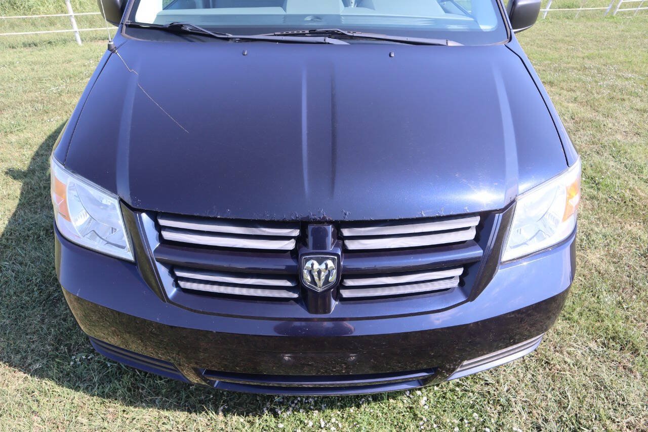 Used 2010 Dodge Grand Caravan SE FWD image 26