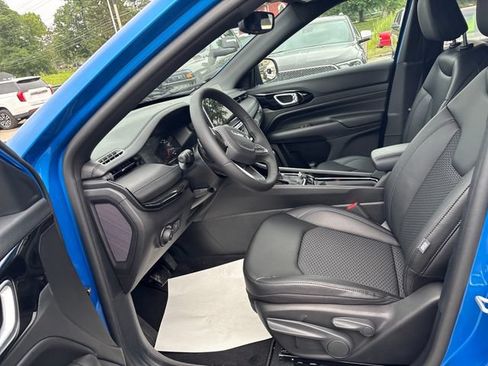 New 2026 Jeep Compass Latitude AWD/4WD image 8