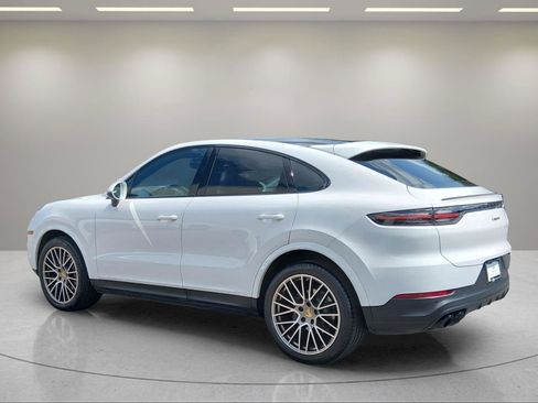 Used 2023 Porsche Cayenne Platinum Edition AWD/4WD image 3