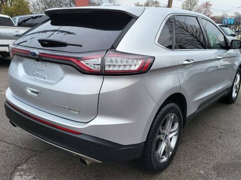 Used 2016 Ford Edge Titanium FWD image 8