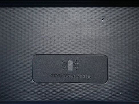 New 2025 Jeep Grand Cherokee L Laredo w/ Luxury Tech Group I image 3