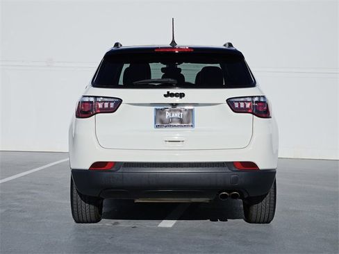 Used 2020 Jeep Compass Latitude image 6