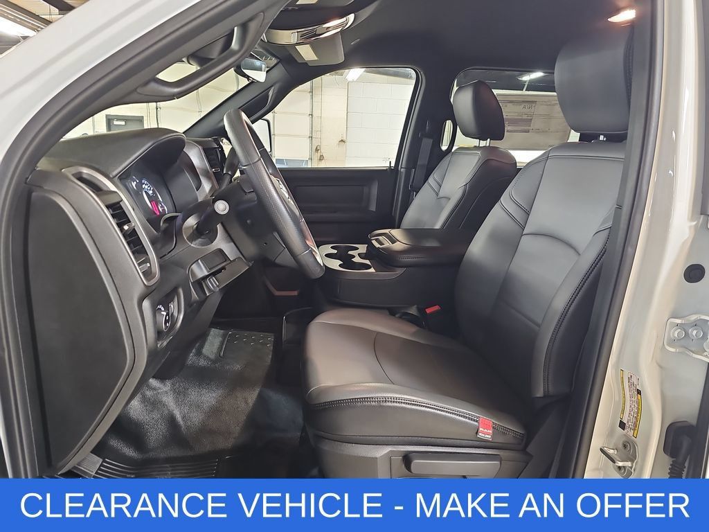 New 2026 RAM 5500 Tradesman AWD/4WD image 46