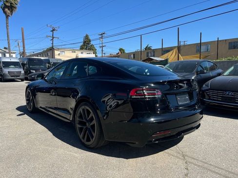 Used 2022 Tesla Model S image 9