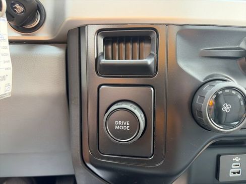 New 2026 Ford F550 2WD Regular Cab Super Duty image 21