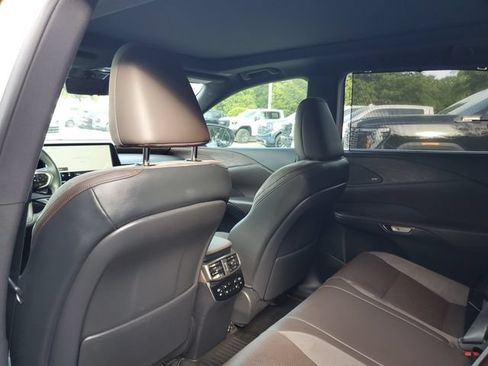 Used 2024 Lexus RX 350 AWD w/ Convenience Package image 9