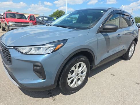 Used 2024 Ford Escape Active w/ Tech Pack #1 AWD/4WD image 1