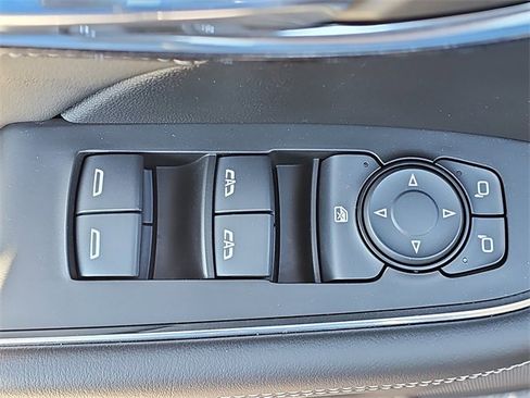 Certified 2023 Buick Envision Preferred image 28