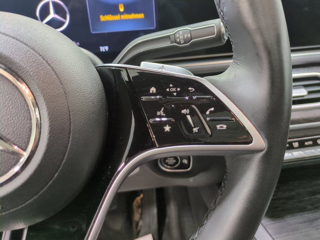 Used 2025 Mercedes-Benz GLE 350 4MATIC image 26