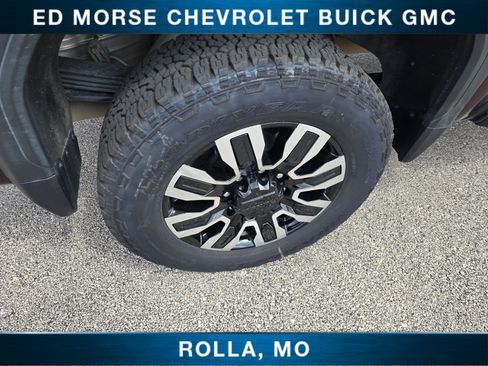 Certified 2024 GMC Sierra 2500 Denali Ultimate AWD/4WD image 11