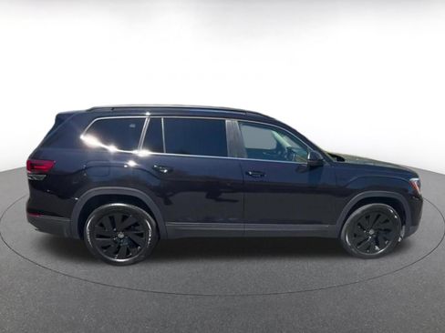 Used 2026 Volkswagen Atlas SE FWD image 13
