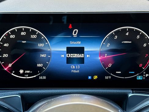 New 2026 Mercedes-Benz GLB 250 image 23