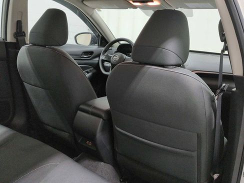 Used 2024 Nissan Altima 2.5 S AWD/4WD image 11