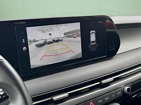 Certified 2024 Hyundai Palisade SEL FWD image 30