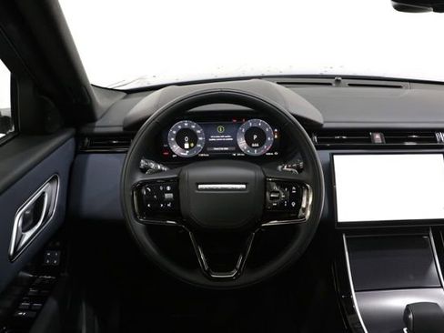 Used 2026 Land Rover Range Rover Velar Dynamic SE AWD/4WD image 11