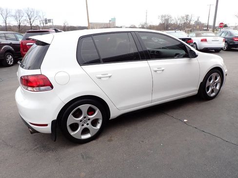 Used 2010 Volkswagen GTI 4-Door image 6