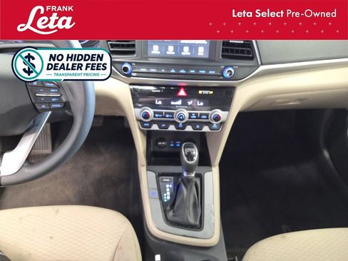 Used 2020 Hyundai Elantra SEL FWD image 13